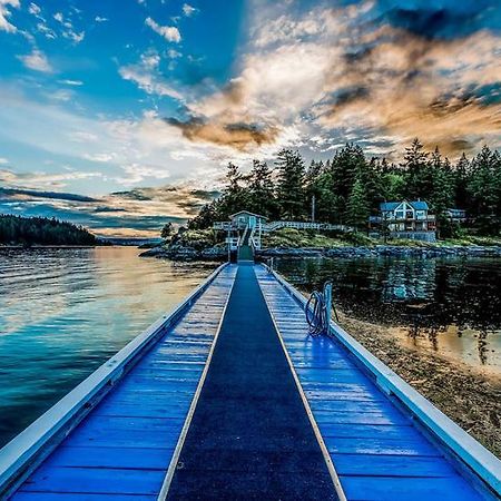 Gowlland Harbour Resort Heriot Bay Buitenkant foto