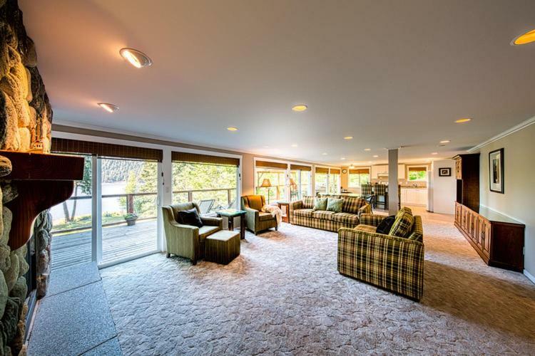 Gowlland Harbour Resort Heriot Bay Buitenkant foto